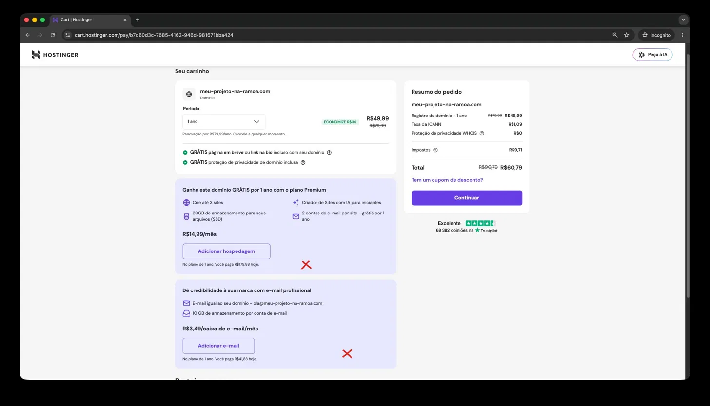 Carrinho da Hostinger com hospedagem e e-mail marcados para não adicionar
